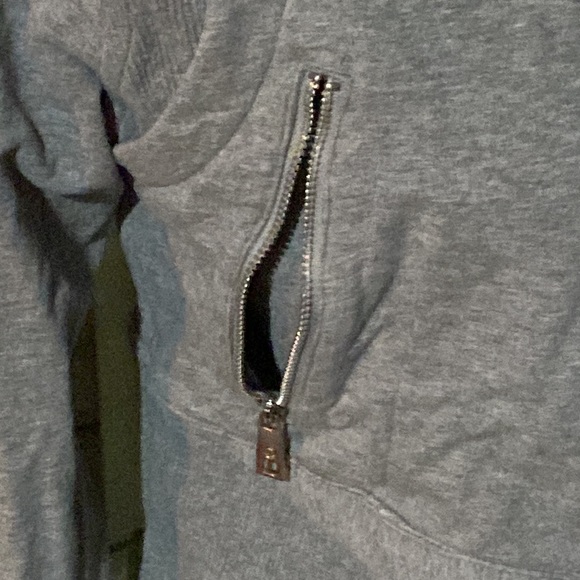 GUC Lululemon scuba hoodie size 10 - Picture 7 of 11